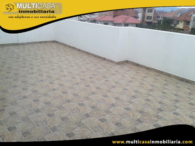 Casas en Venta a Crédito en Condominio Privado Sector Colegio Borja Cuenca-Ecuador