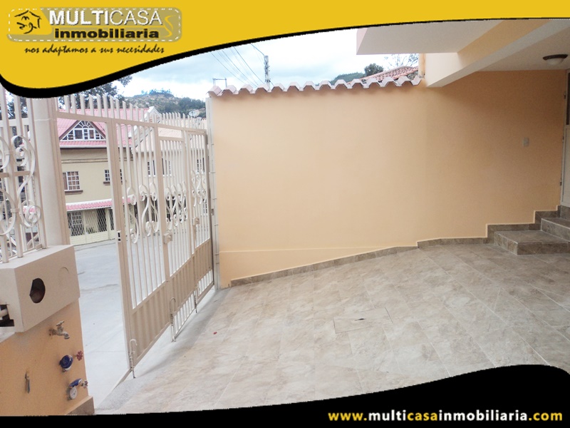 Casa en Venta a Crédito Sector Eucaliptos Cuenca-Ecuador