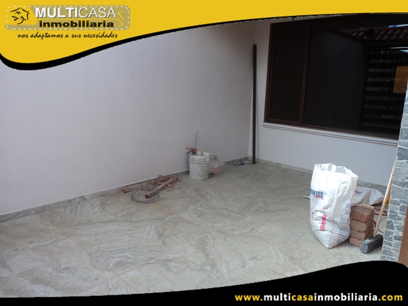 Casa en Venta a Crédito Sector Av. 12 de Octubre Cuenca-Ecuador