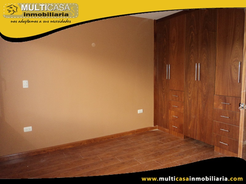Casa en Venta a Crédito Sector Av. 12 de Octubre Cuenca-Ecuador
