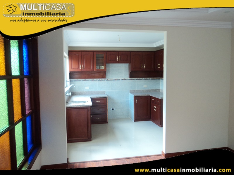 Casa en Venta a Crédito Sector Racar Cuenca -Ecuador
