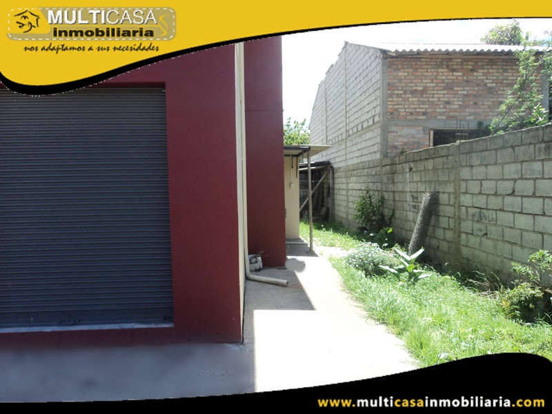 Casa Comercial en Venta a Crédito Sector Paute-Ecuador