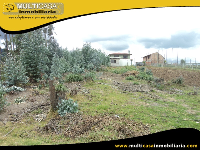 Terreno en Venta a Crédito con Licencia Urbanistica Sector Sinincay Cuenca-Ecuador