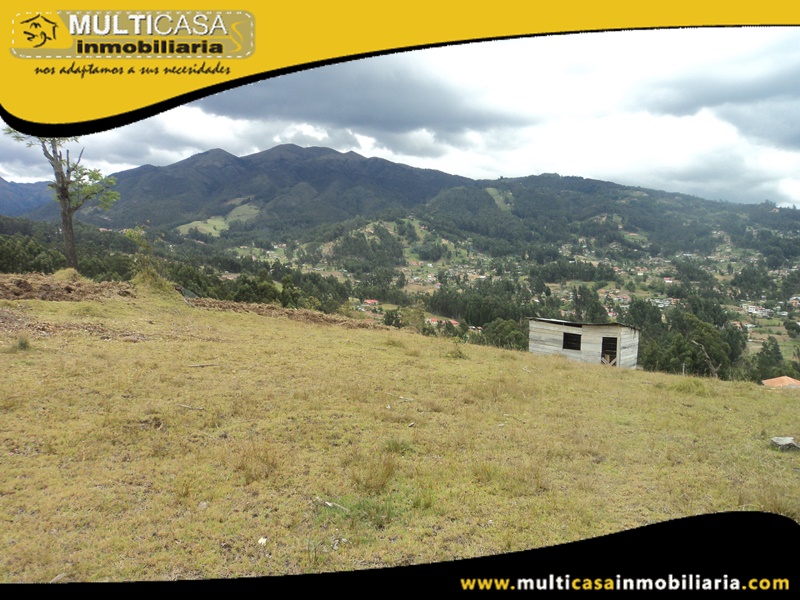 Terreno en Venta a Crédito con Licencia Urbanistica Sector Sinincay Cuenca-Ecuador
