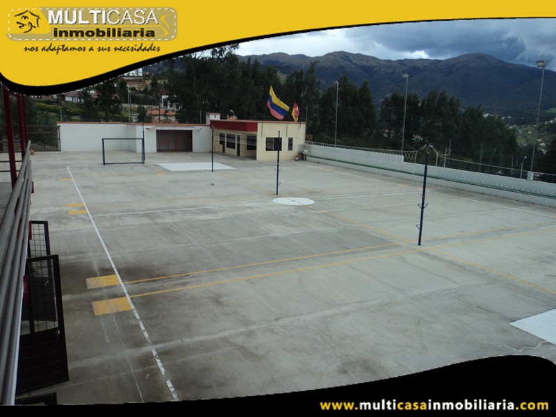 Se Arrienda Complejo Deportivo Sector San Joaquin Cuenca-Ecuador