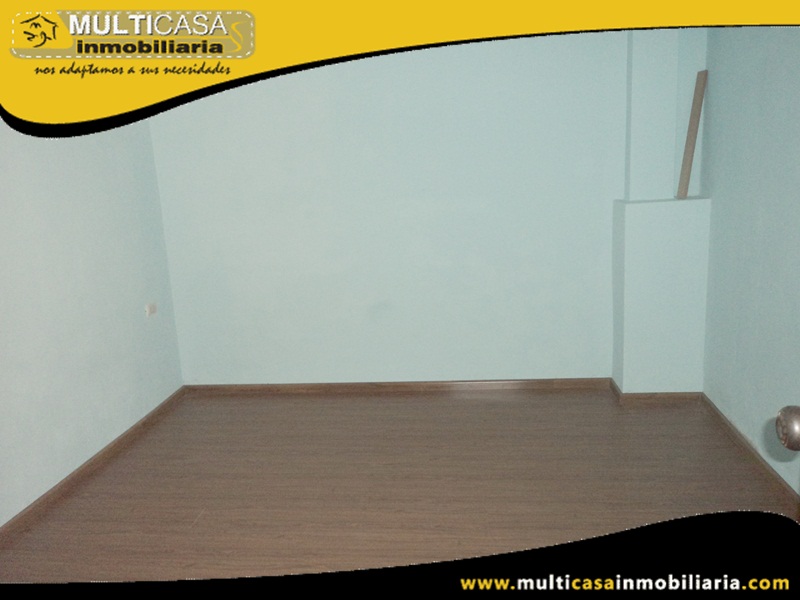 Casa en Venta a Crédito Sector Las Orquídeas Cuenca - Ecuador