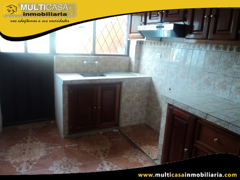 Casa de 5777 metros de terreno  en Venta a Crédito Sector Rayoloma Cuenca-Ecuador