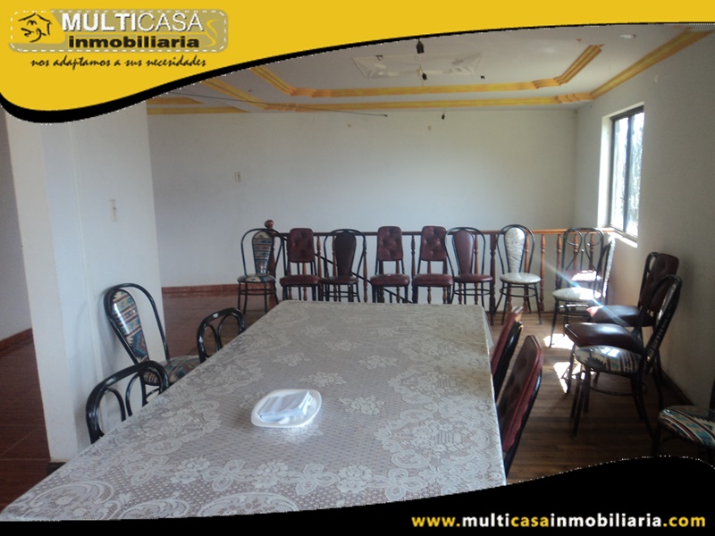 Casa de 5777 metros de terreno  en Venta a Crédito Sector Rayoloma Cuenca-Ecuador