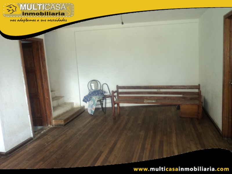 Casa de 5777 metros de terreno  en Venta a Crédito Sector Rayoloma Cuenca-Ecuador