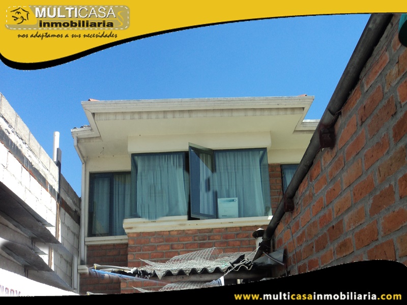 Casa Comercial en Venta a Crédito Sector Ordoñez lasso Cuenca-Ecuador