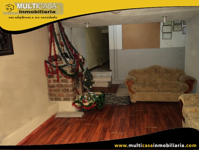 Casa Comercial en Venta a Crédito Sector Ordoñez lasso Cuenca-Ecuador
