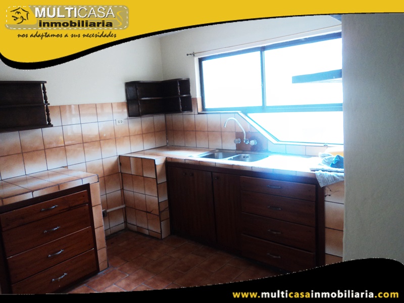 Casa en Venta a Crédito Sector Universidad Politecnica Salesiana Cuenca-Ecuador
