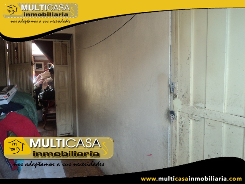 Casa Comercial con 12 Habitaciones en Venta a Crédito Sector Jardínes de San Joaquín Cuenca - Ecuador