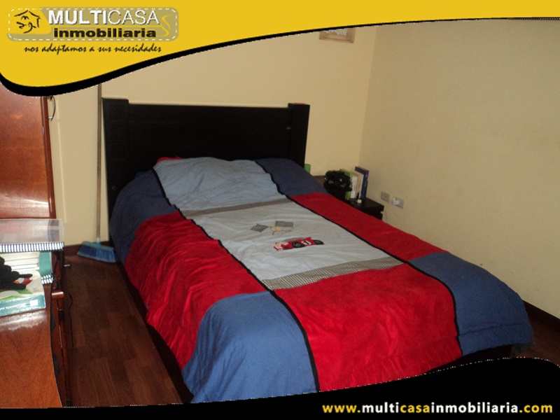 Casa Comercial en Venta a Crédito Sector Narancay Cuenca-Ecuador