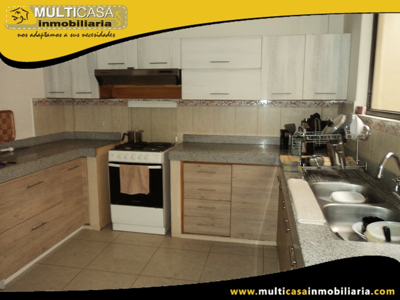 Casa en Venta a Crédito en Urbanización Privada Sector Narancay Cuenca-Ecuador