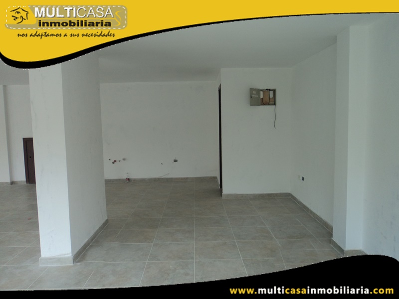 Local Comercial en Venta Sector Monay Shopping Cuenca-Ecuador