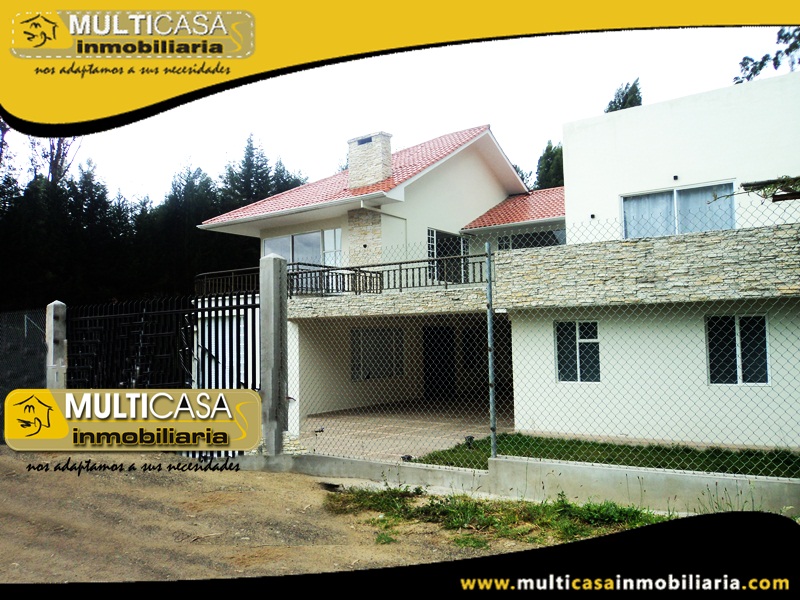 Casa en Venta a Crédito en Urbanización Privada Sector San Joaquín Cuenca-Ecuador