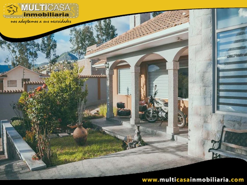 Casa en Venta a Crédito Sector la Esperanza Azogues-Ecuador