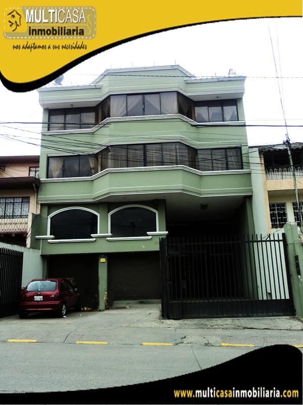 Edificio en Venta a Crédito de Tres Departamentos y Un Local Comercial Sector Héroes de Verdeloma Cuenca - Ecuador