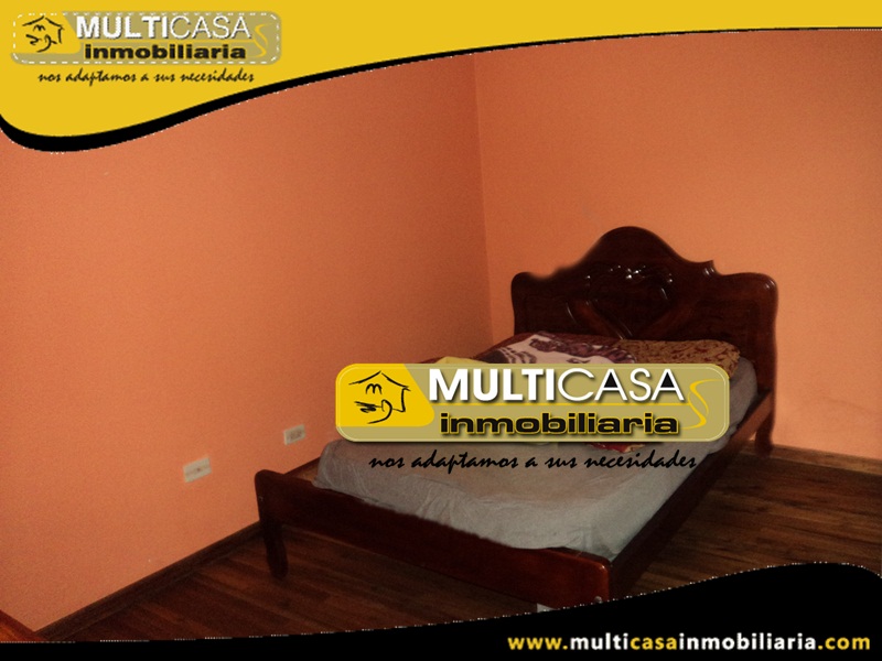 Casa en Venta a Crédito de Dos Departamentos y Dos Suites Sector Narancay Alto Cuenca - Ecuador