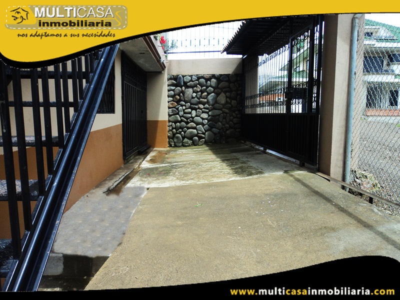 Casa en Venta a Crédito de Dos Departamentos y Dos Suites Sector Narancay Alto Cuenca - Ecuador
