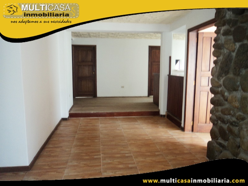 Casa en Venta De Dos Departamentos a Crédito Sector Ordoñez Lasso Cuenca-Ecuador