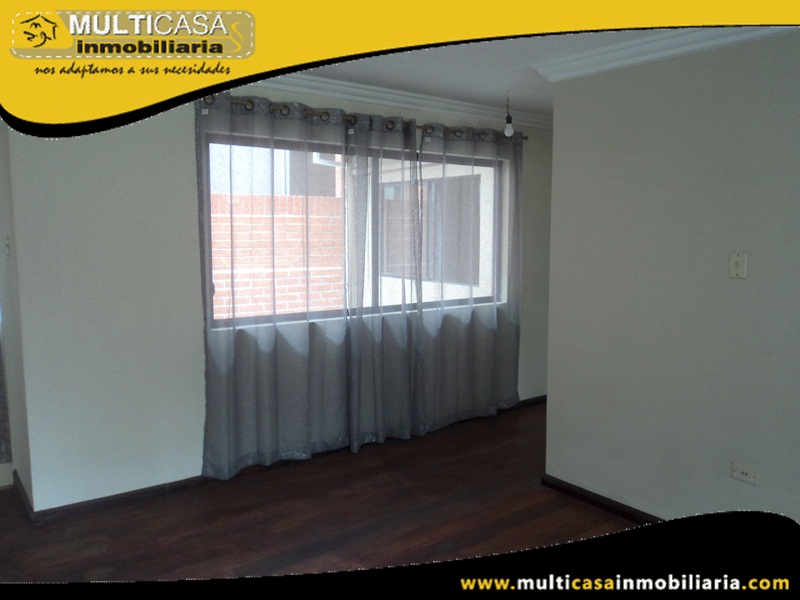 Arriendo Casa Sector Tres Puentes Cuenca - Ecuador