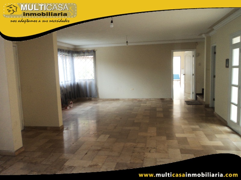 Arriendo Casa Sector Tres Puentes Cuenca - Ecuador