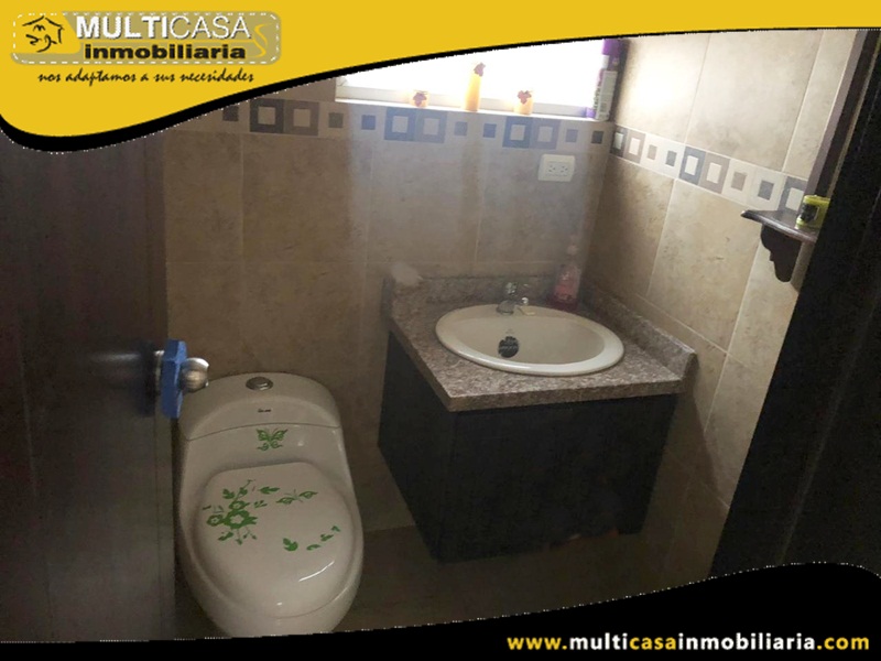 Casa en Venta a Crédito en Condominio Privado Sector Narancay Cuenca-Ecuador