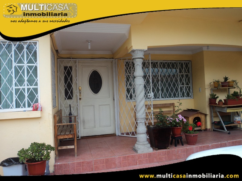 Casa de Tres Pisos más Tres Departamentos en Venta a Crédito Sector Gapal Cuenca-Ecuador