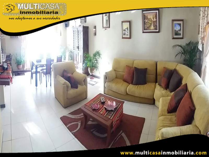 Casa en Venta a Crédito Sector El Tiempo Cuenca - Ecuador