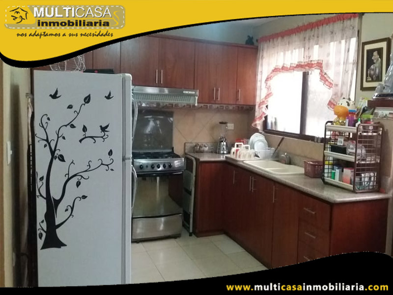 Casa en Venta a Crédito Sector El Tiempo Cuenca - Ecuador