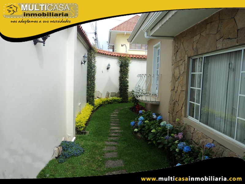 Casa en Venta a Crédito Sector Av. Primero de Mayo Cuenca - Ecuador