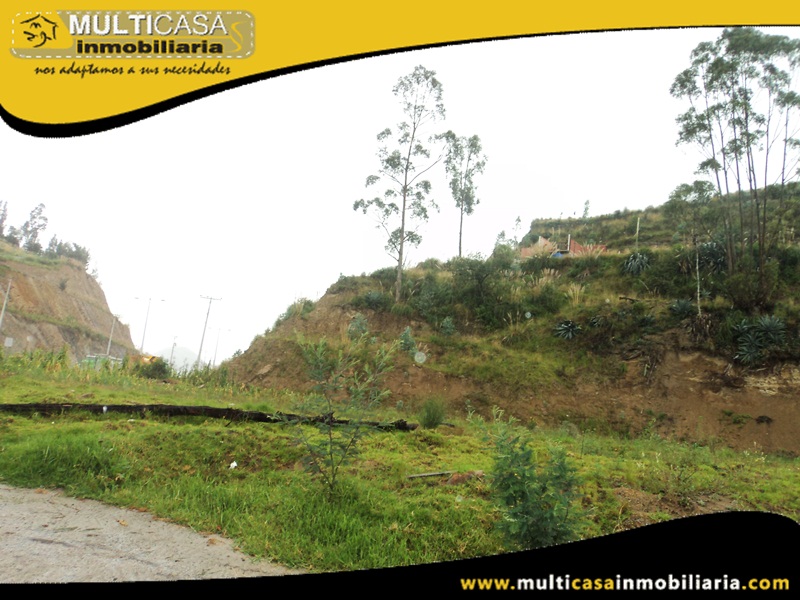 Terreno de 2964 m2 de Venta a Crédito Sector Autopista - Azogues