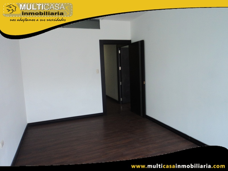 Arriendo Oficina Sector Centro Histórico Cuenca - Ecuador