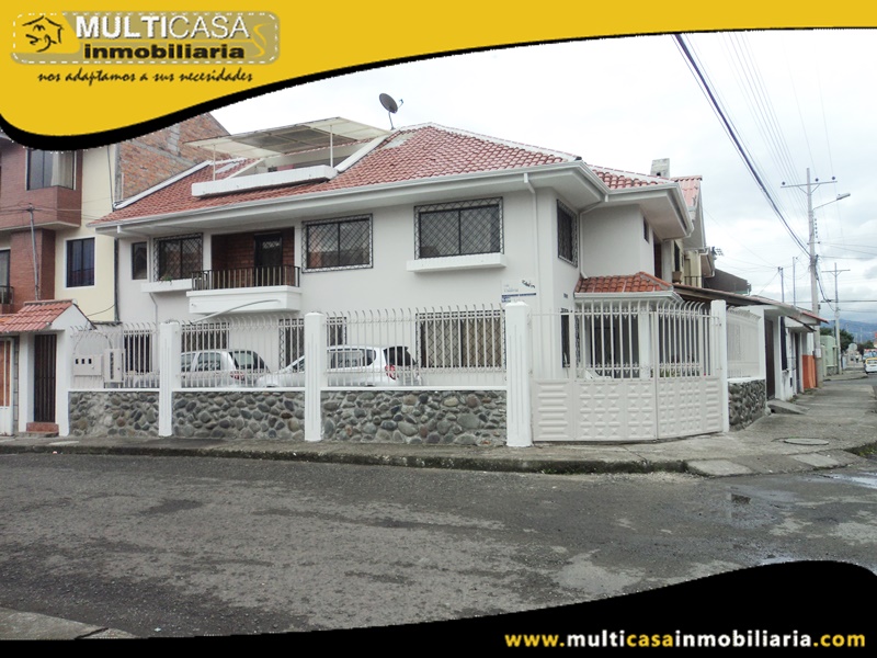 Casa de Tres Departamentos en Venta a Crédito Sector Totoracocha Cuenca-Ecuador