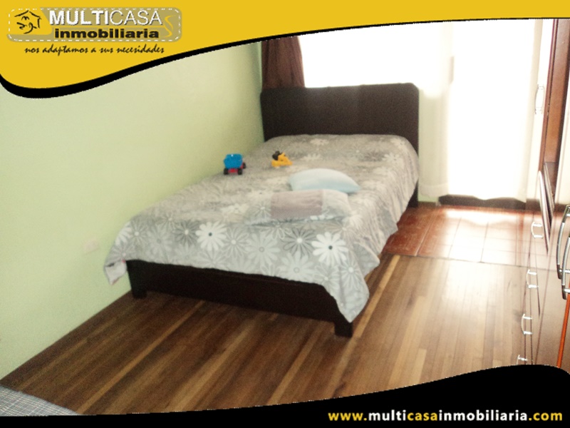 Casa de Tres Departamentos en Venta a Crédito Sector Totoracocha Cuenca-Ecuador