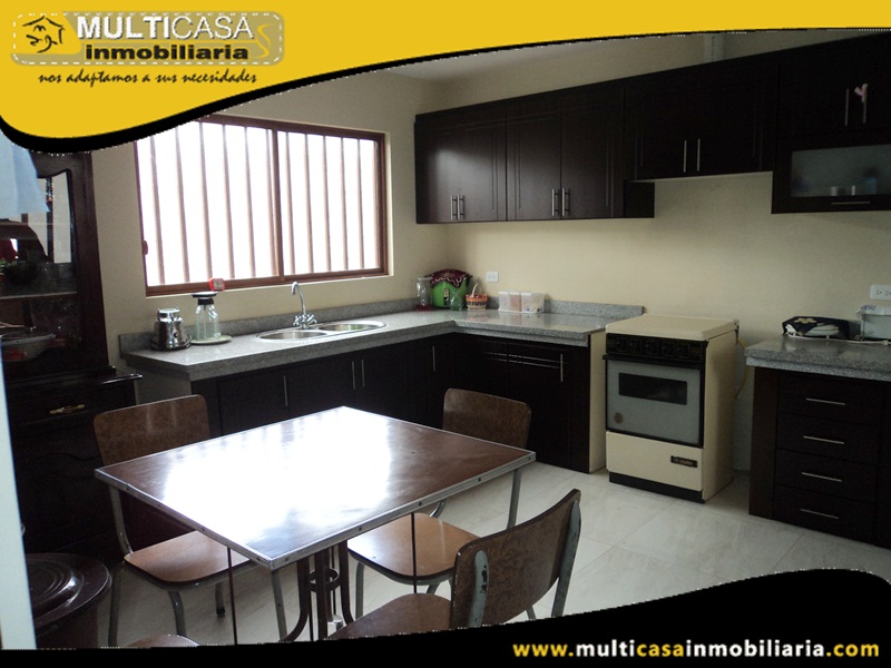 Casa en Venta a Crédito Sector Ricaurte - Ecuador