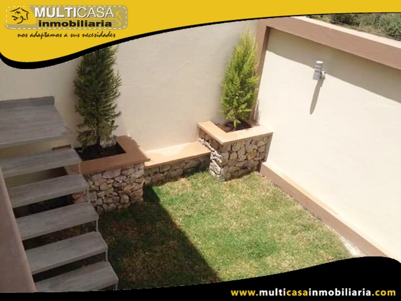 Casa en Venta a Crédito Sector Cdla de los Médicos Cuenca-Ecuador