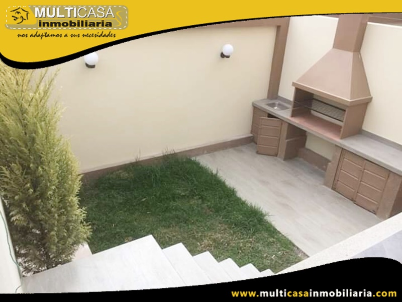 Casa en Venta a Crédito Sector Cdla de los Médicos Cuenca-Ecuador