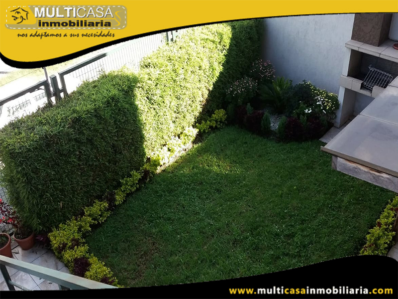 Casa en Condominio Privado de Venta a Crédito Sector Av. González Suárez Cuenca - Ecuador