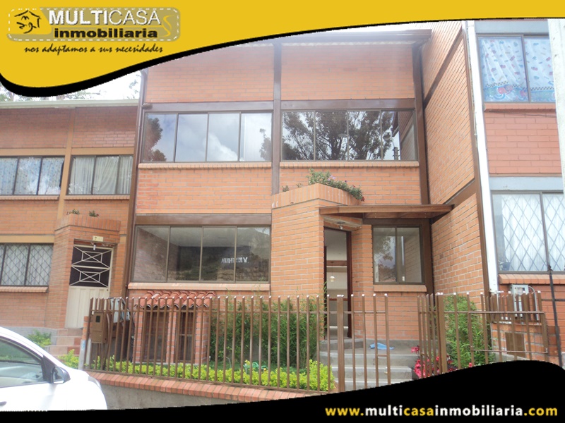 Casa en Urbanización Privada en Venta a Crédito Sector Capulispamba Cuenca-Ecuador