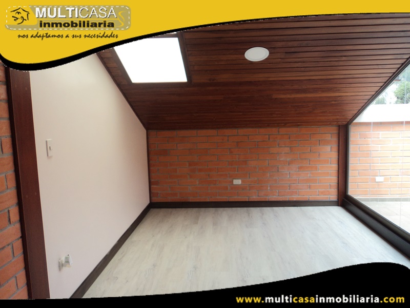 Casa en Urbanización Privada en Venta a Crédito Sector Capulispamba Cuenca-Ecuador