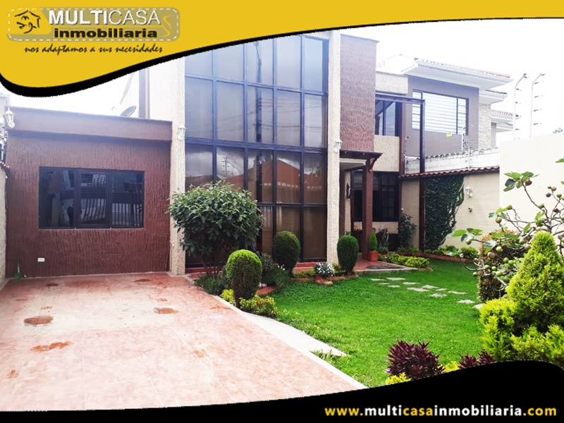 Casa en Venta a Crédito Sector Río Amarillo Cuenca-Ecuador