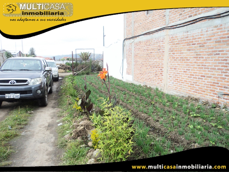 Terreno de 299 m2 en Venta a Crédito Sector Cristo del Consuelo Cuenca-Ecuador
