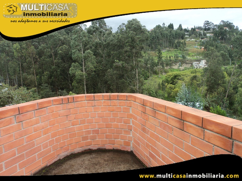 Casa Comercial en Venta a Crédito Sector Universidad del Azuay Cuenca-Ecuador
