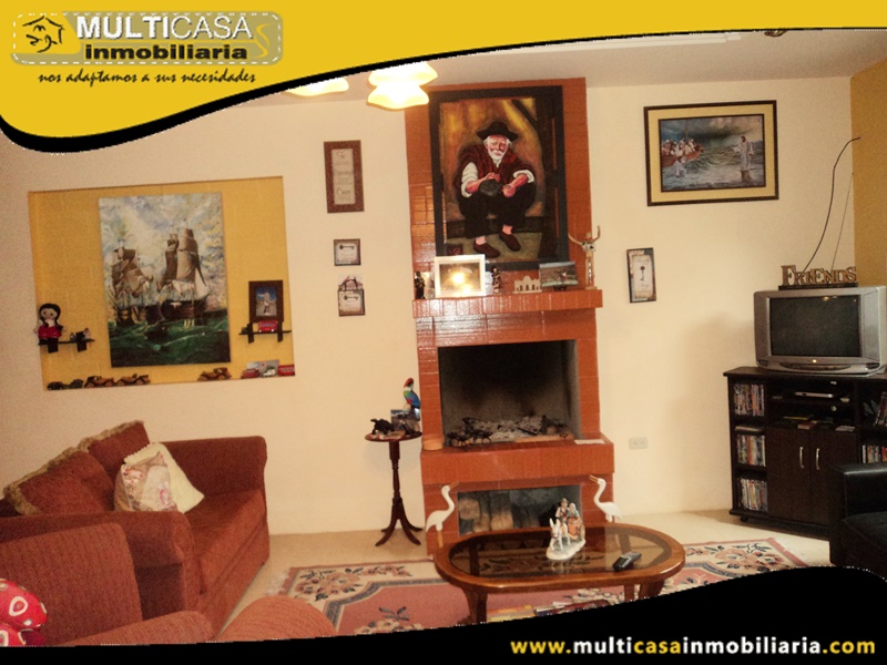 Casa Comercial en Venta a Crédito Sector Universidad del Azuay Cuenca-Ecuador