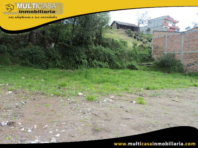 Terreno Comercial de 847 m2 en Venta a Crédito Sector Medio Ejido-Autopista Cuenca-Ecuador