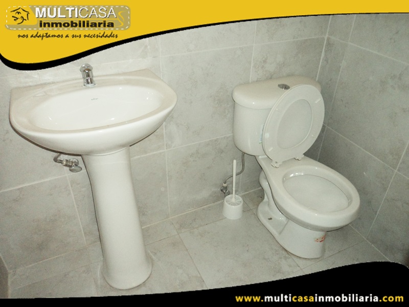 Casa en Venta en Urbanización privada a Crédito Sector el Valle Cuenca Ecuador