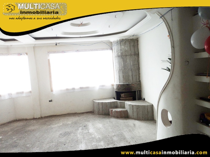 Casa por Terminar en Venta a Crédito Sector Camino Viejo Baños Cuenca-Ecuador